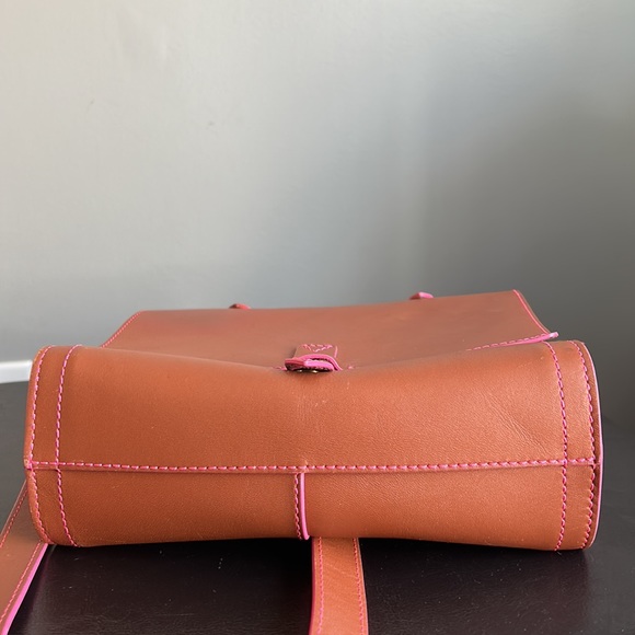 IIBeCa by Joy Gryson Duane Leather Crossbody Bag - Picture 6 of 16